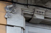 20120405_181913 Decori sul portone.jpg